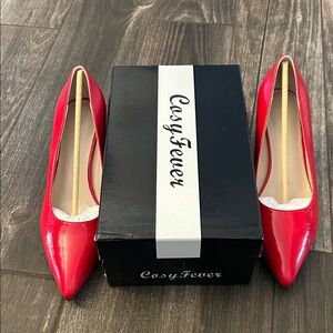 NEW in box Cosy Fever Women's Vibrant Red Heels